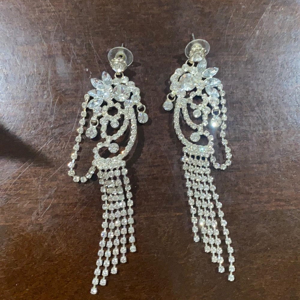 ✨🤩⛓Long Sparkle dangle earrings ⛓🤩✨